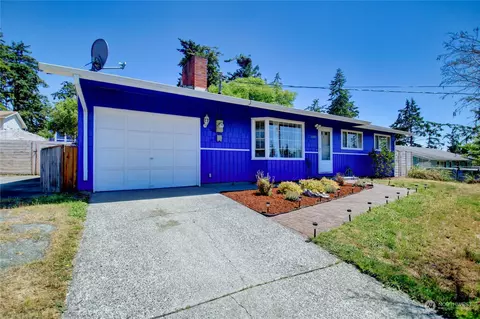 1357 Orchard Loop, Oak Harbor, WA 98277