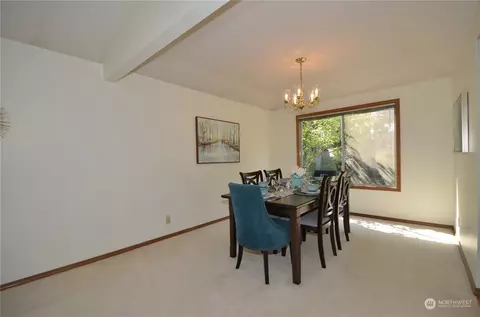 Dining - 1326 137th St SE, Mill Creek, WA 98012 photo 2 of 5