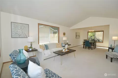 Living - 1326 137th St SE, Mill Creek, WA 98012 photo 2 of 6