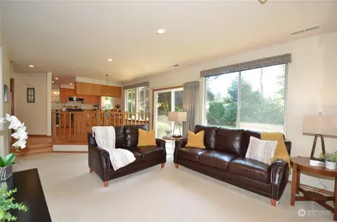Living - 1326 137th St SE, Mill Creek, WA 98012 photo 5 of 6