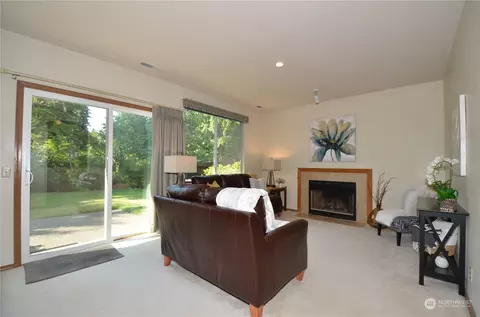 Living - 1326 137th St SE, Mill Creek, WA 98012 photo 4 of 6