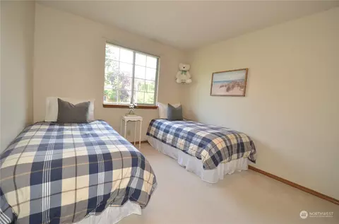 Bedroom - 1326 137th St SE, Mill Creek, WA 98012 photo 2 of 3