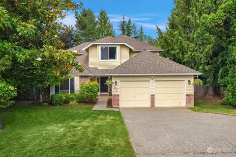 1924 235th Ct NE, Sammamish, WA 98074