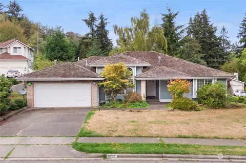1863 Overview Dr NE, Tacoma, WA 98422