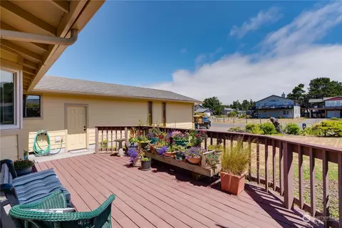 19409 K Pl, Long Beach, WA 98631 photo 5