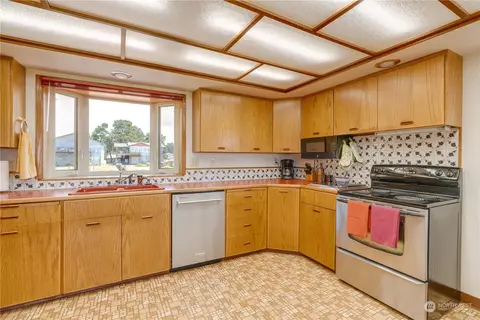 19409 K Pl, Long Beach, WA 98631 photo 13