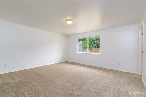 613 190th St E, Spanaway, WA 98387 photo 17