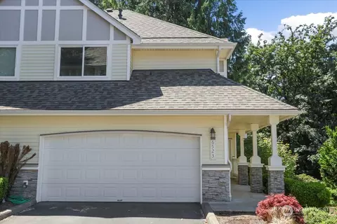 6523 SE Cougar Mountain Way #2, Bellevue, WA 98006