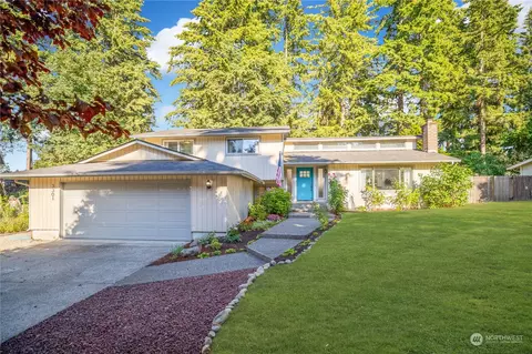 3301 27th St SE, Puyallup, WA 98374