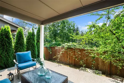 Exterior - 22414 43rd Dr SE, Bothell, WA 98021 photo 4 of 5