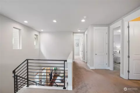 Entry Way - 22414 43rd Dr SE, Bothell, WA 98021 photo 7 of 7