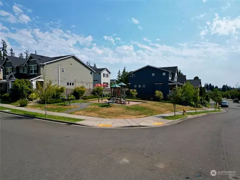 View/Area - 22414 43rd Dr SE, Bothell, WA 98021 photo 5 of 5