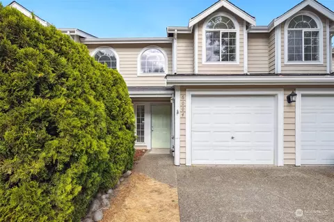 6004 Merlot Ln SE, Lacey, WA 98513