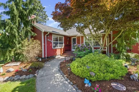 916 E Mcleod, Bellingham, WA 98226