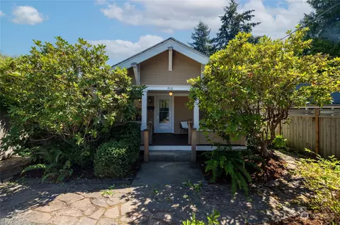 1315 W Illinois, Bellingham, WA 98225