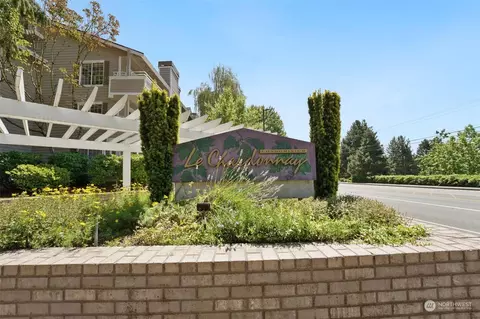 14027 NE 181st St #B-304, Woodinville, WA 98072