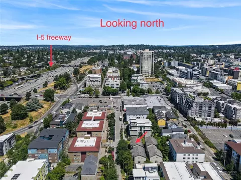4318 8th Ave NE #A, Seattle, WA 98105 photo 35