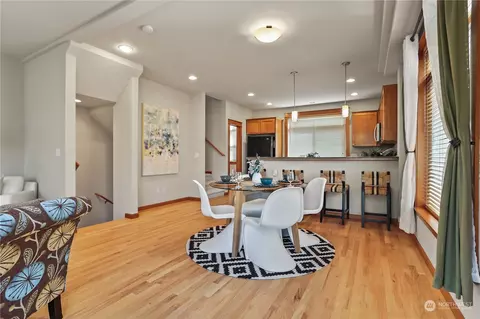 4318 8th Ave NE #A, Seattle, WA 98105 photo 13