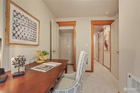 4318 8th Ave NE #A, Seattle, WA 98105 photo 6