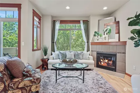 4318 8th Ave NE #A, Seattle, WA 98105 photo 9