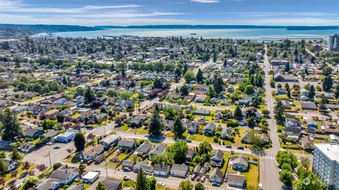 View/Area - 1517 Baker Ave, Everett, WA 98201 photo 4 of 7