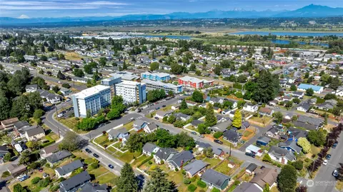 View/Area - 1517 Baker Ave, Everett, WA 98201 photo 6 of 7