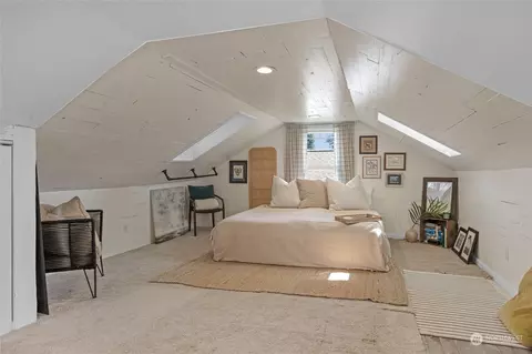 Bedroom - 1517 Baker Ave, Everett, WA 98201 photo 2 of 2