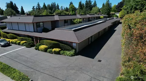 1532 NW 195th St #10, Shoreline, WA 98177