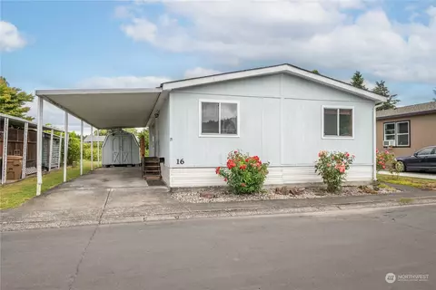 4400 Ocean Beach Hwy #16, Longview, WA 98632