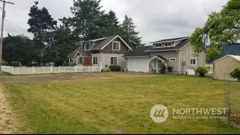 60 E Sunny Sands Rd, Cathlamet, WA 98612