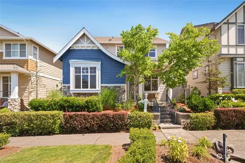 2163 31st Ln NE, Issaquah, WA 98029