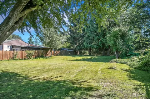 904 E Casino Rd, Everett, WA 98203 photo 17