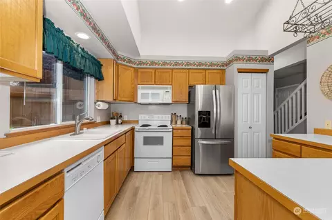 18728 20th Dr SE, Bothell, WA 98012 photo 14