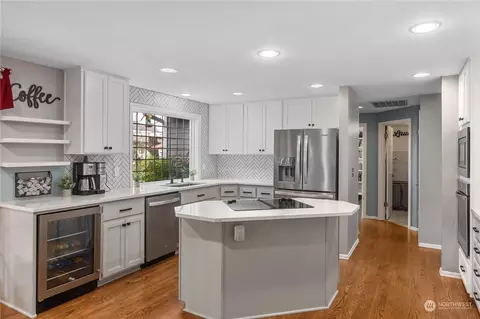 Kitchen - 23828 22nd Dr SE, Bothell, WA 98021 photo 1 of 4