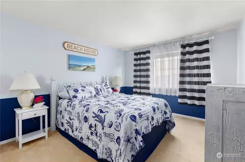 Bedroom - 23828 22nd Dr SE, Bothell, WA 98021 photo 3 of 3