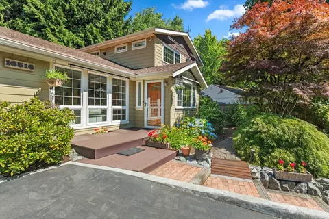 16516 Evanston Pl N, Shoreline, WA 98133