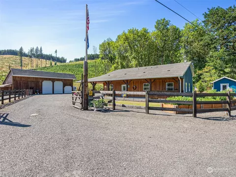267 River Rd, Chehalis, WA 98532 photo 2