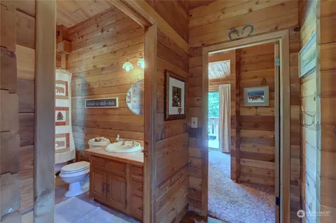 16108 Crystal River Ranch Rd E, Greenwater, WA 98022 photo 13