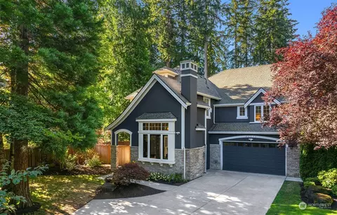 25615 SE 30th St, Sammamish, WA 98075