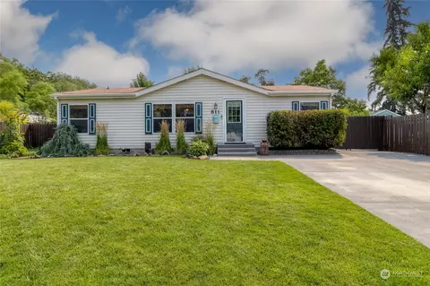 811 S 4th Ave, Walla Walla, WA 99362