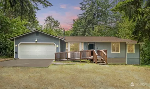 4416 State Route 702 E, Eatonville, WA 98328