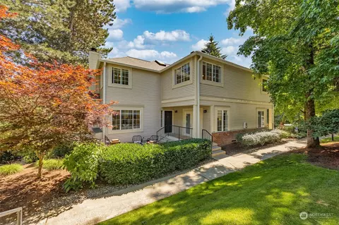 10909 Avondale Rd NE #A103, Redmond, WA 98052