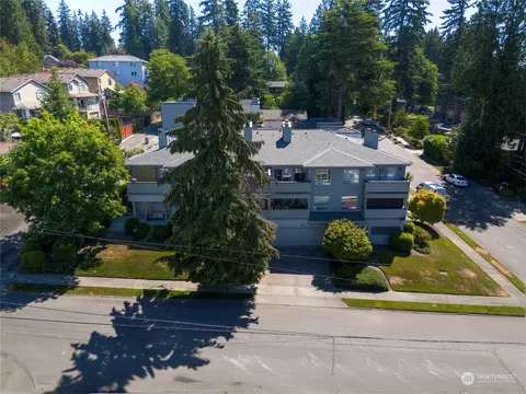 10304 NE 189th St, Bothell, WA 98011 photo 2