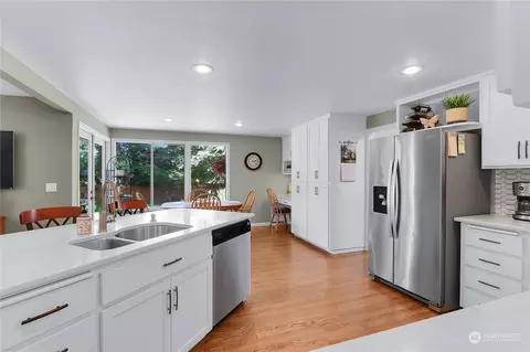 2417 240th St SE, Bothell, WA 98021 photo 13