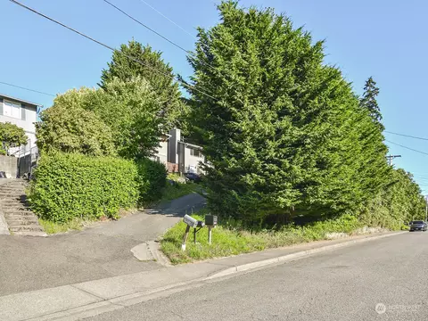 3915 Grand Ave, Everett, WA 98201