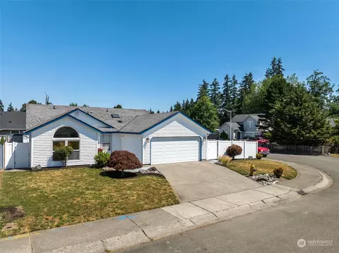 719 89 St SW, Everett, WA 98204