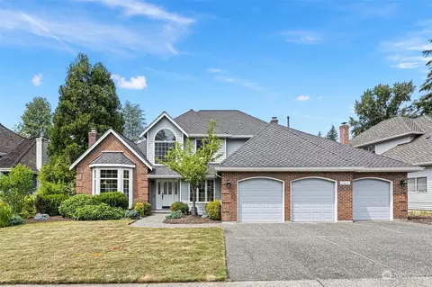 24012 SE 37th Pl, Issaquah, WA 98029