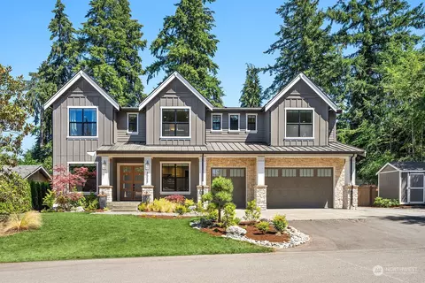 4056 90th Ave SE, Mercer Island, WA 98040