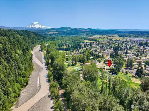 View/Area - 315 Calistoga St E, Orting, WA 98360 photo 4 of 7