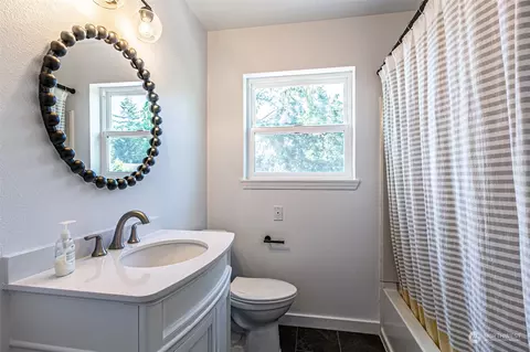 Bath - 1002 NW 23rd Ave, Camas, WA 98607 photo 1 of 3